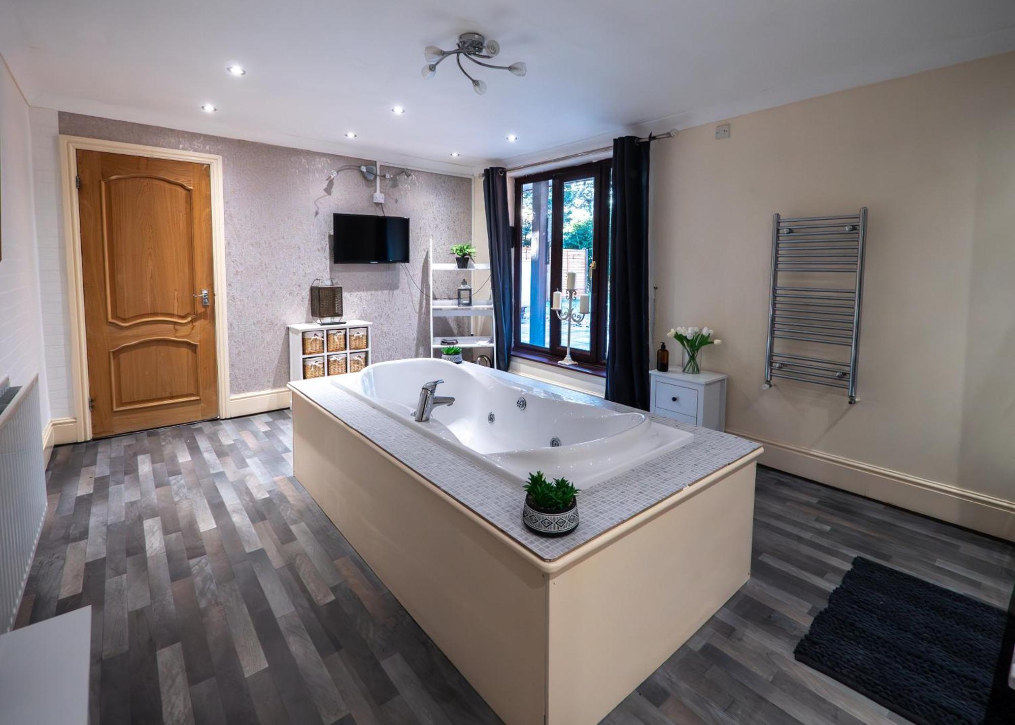 The Mirage Bed & Breakfast Market Rasen Bagian luar foto
